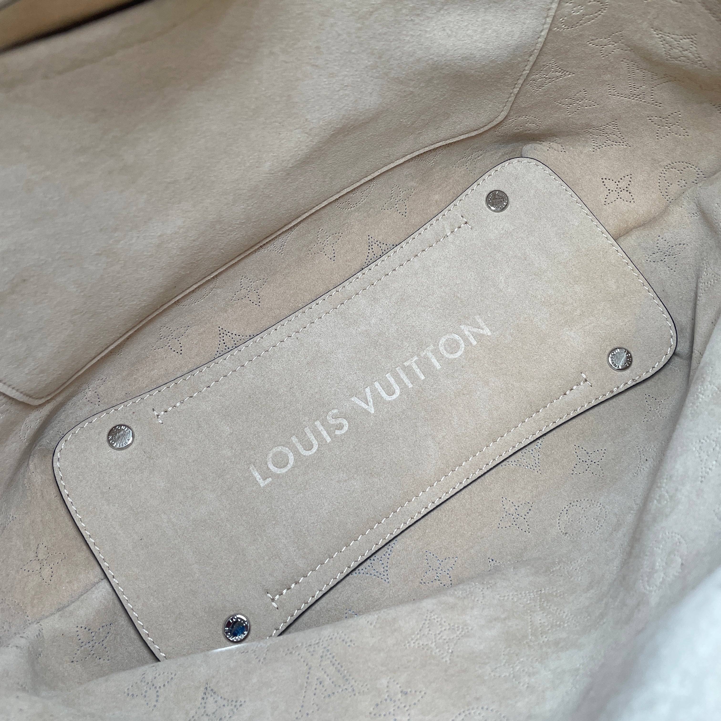 LO-LV bags 12723