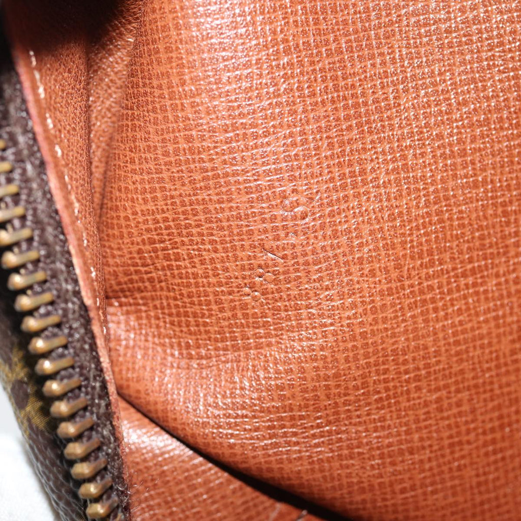 LO-LV bags 1138
