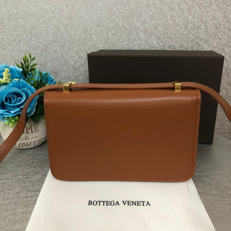 B-VENETA STYLISH HANBAGS FOR WOMEN - 372