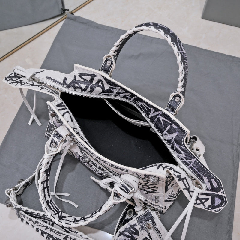 LO BAGS - BGA BAGS - 334