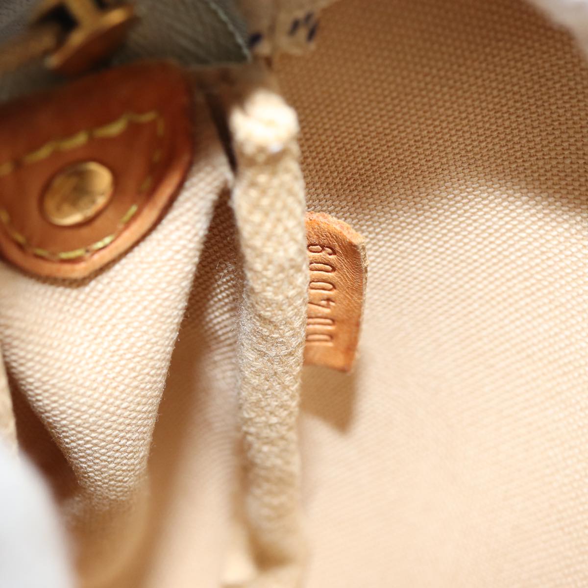 LO-LV bags 951
