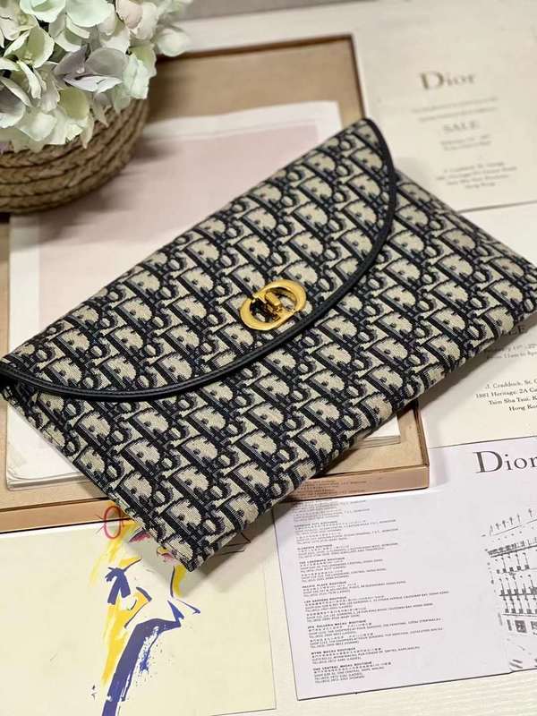 LO - DYOR   BAGS FOR WOMEN - FASHION LUXURY BAGS 018