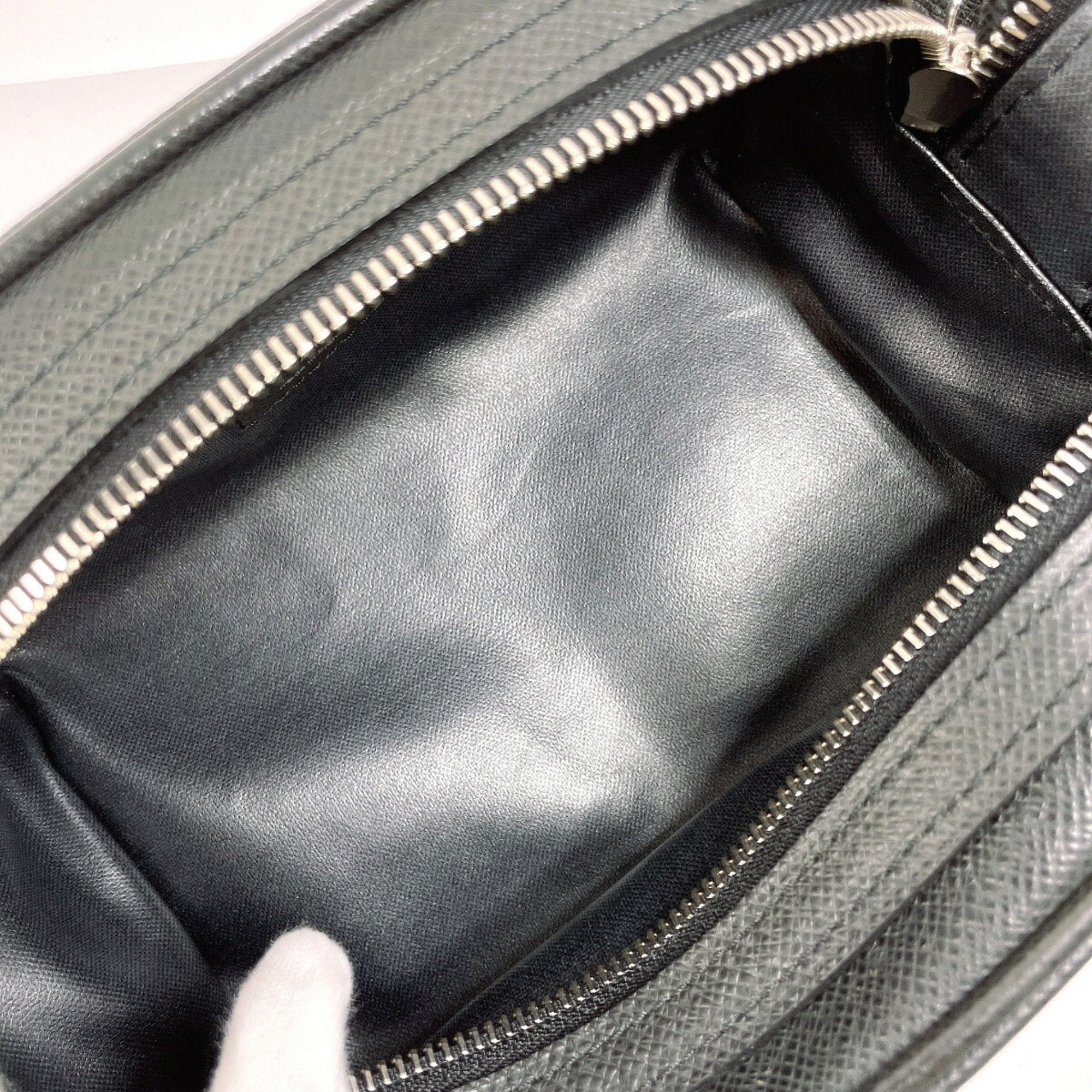 LO-LV bags 735