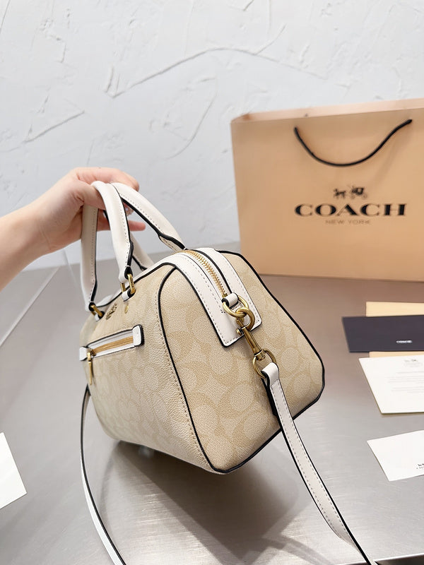 LO - CCH Bags - 120