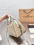 LO - CCH Bags - 120