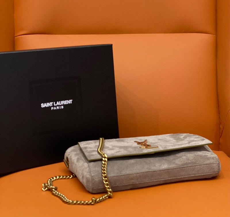 BB - YSL Bag - 2040