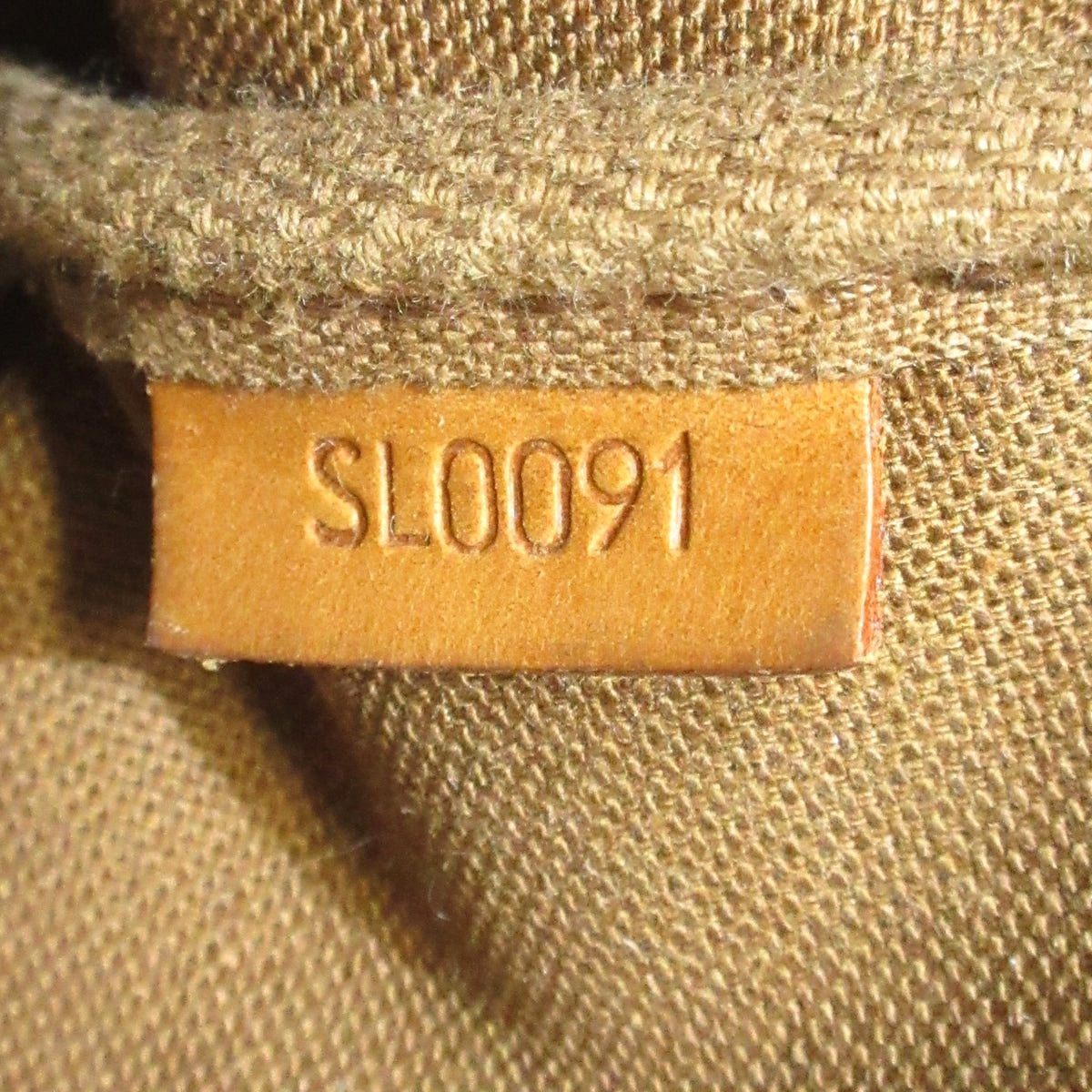 LO-LV bags 481