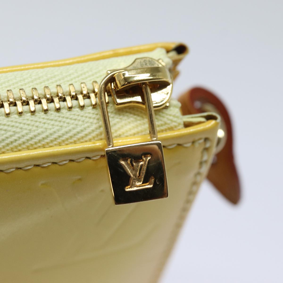 LO-LV bags 1526
