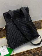 B-VENETA STYLISH HANBAGS FOR WOMEN  - 174