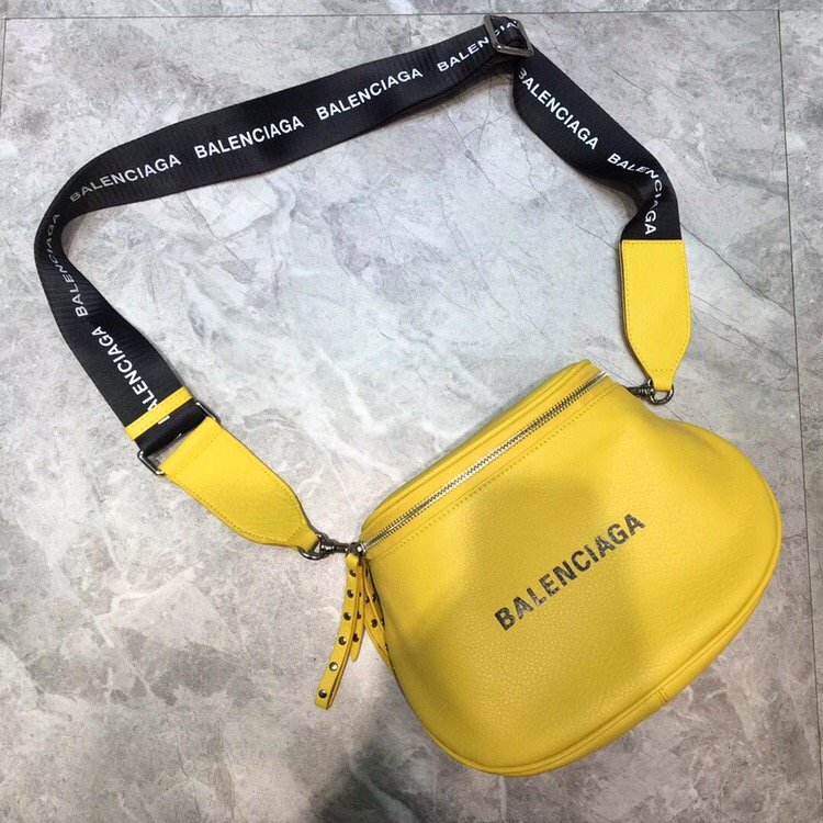 BLN-Ciaga Sling Bag In Yellow, For Women,  Bags 9.1in/23LO