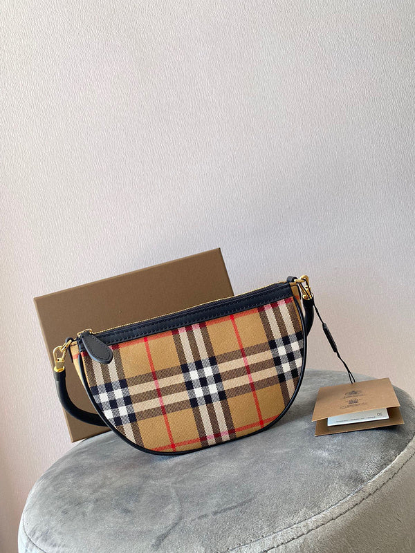 LO - B-BERRY BAGS - 358