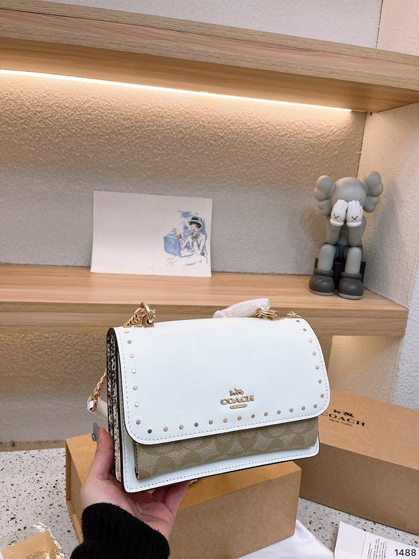 LO - CCH Bags - 205