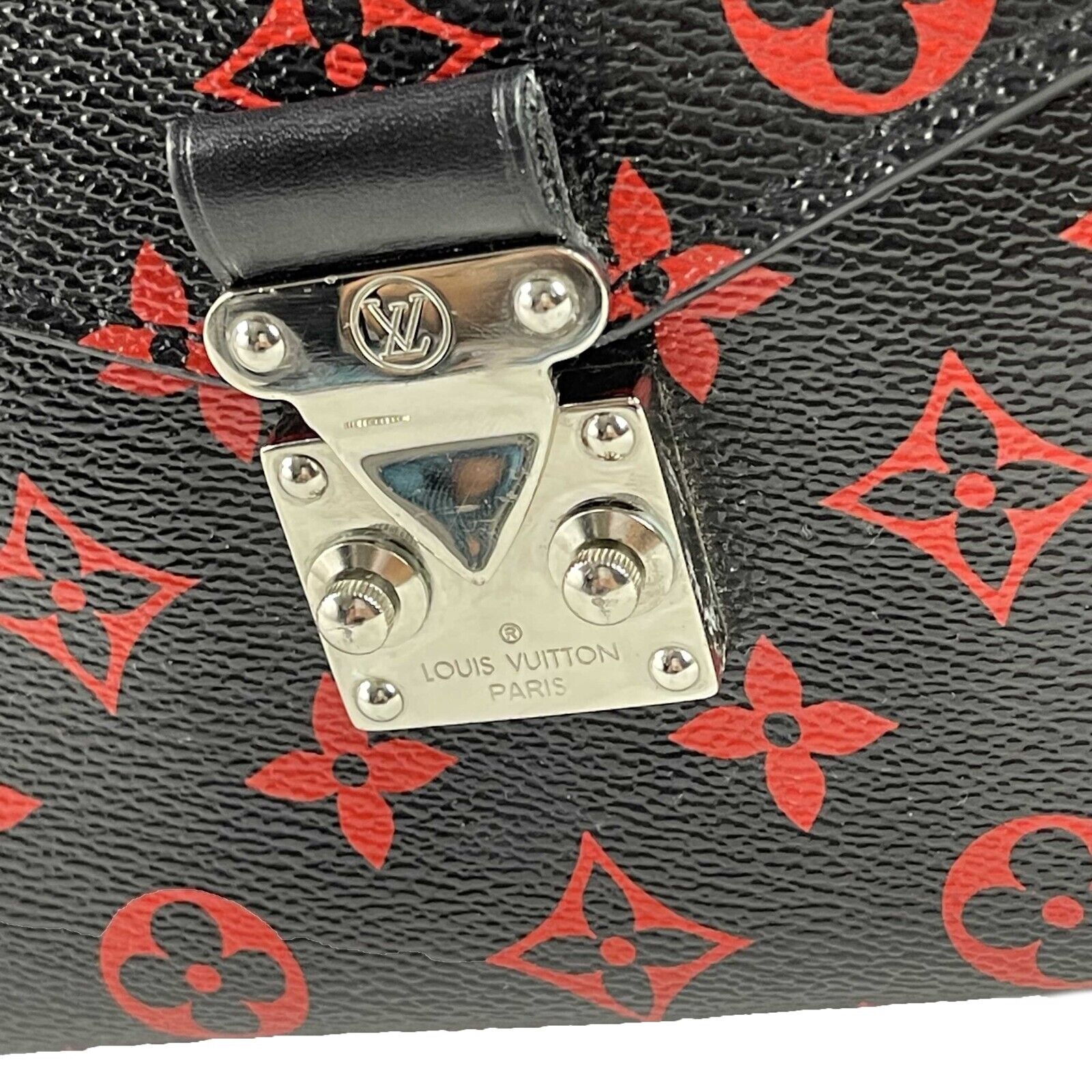 LO-LV bags 2795