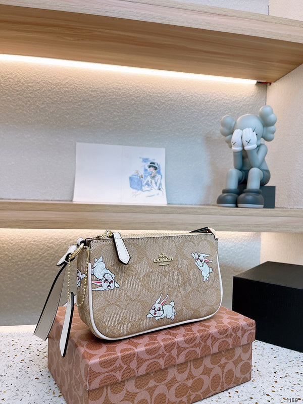 LO - CCH Bags - 256