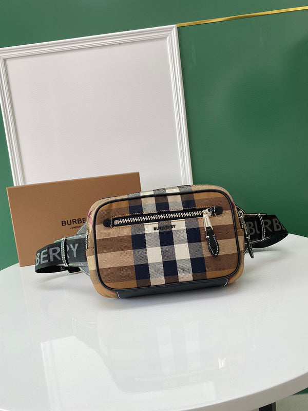 LO - B-BERRY BAGS - 186