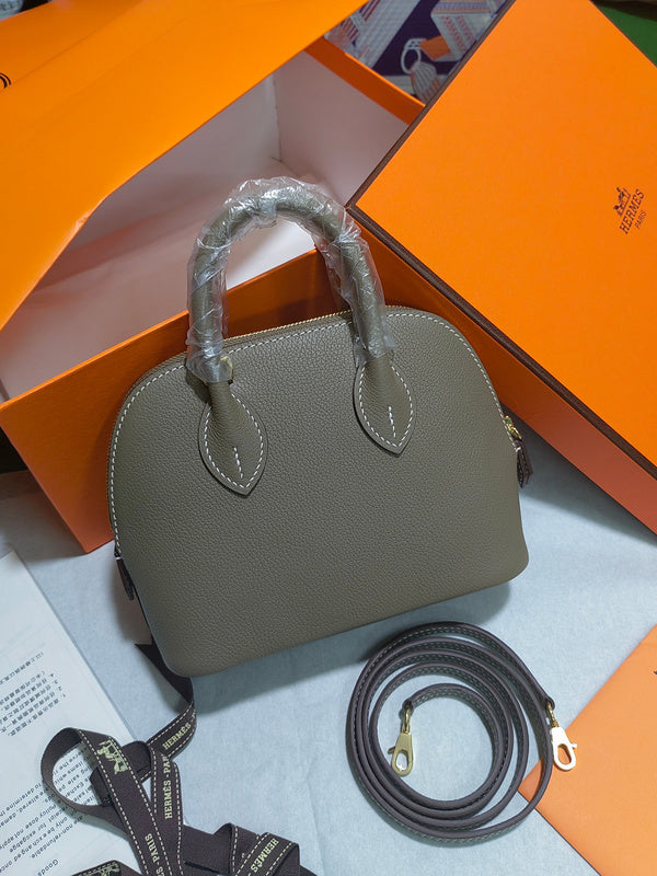 LO - HMS Luxury Bags - 833