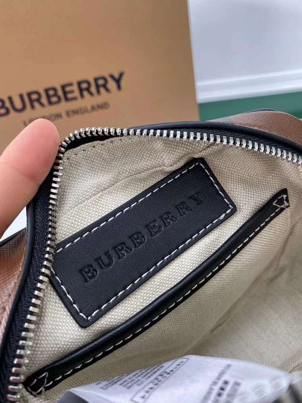 LO - B-BERRY BAGS - 162