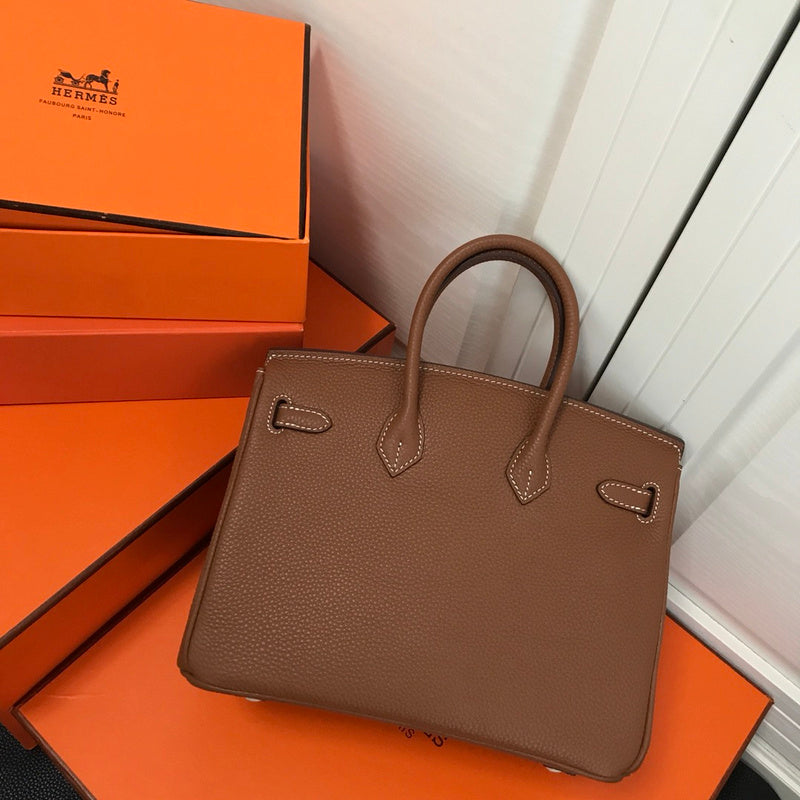 LO - HMS Luxury Bags - 411