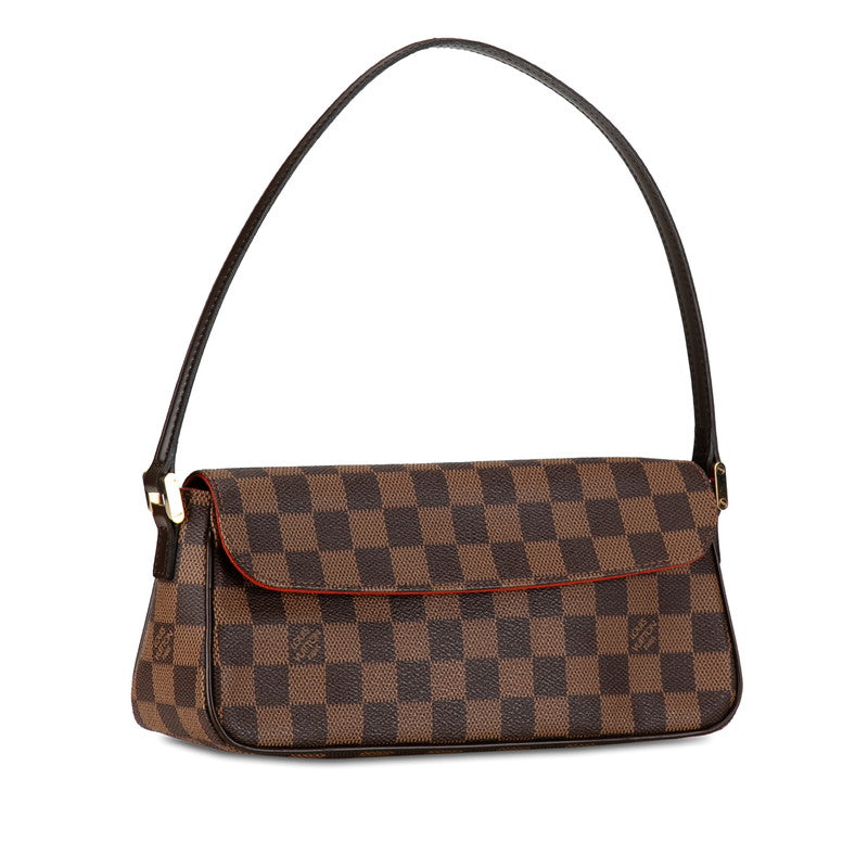 LO-LV bags 1867