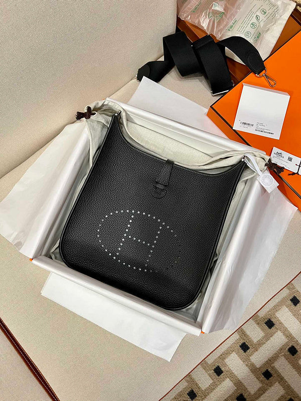 LO - HMS Luxury Bags - 975