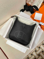 LO - HRMS DESIGNER BAGS - WOMEN BAGS - 975