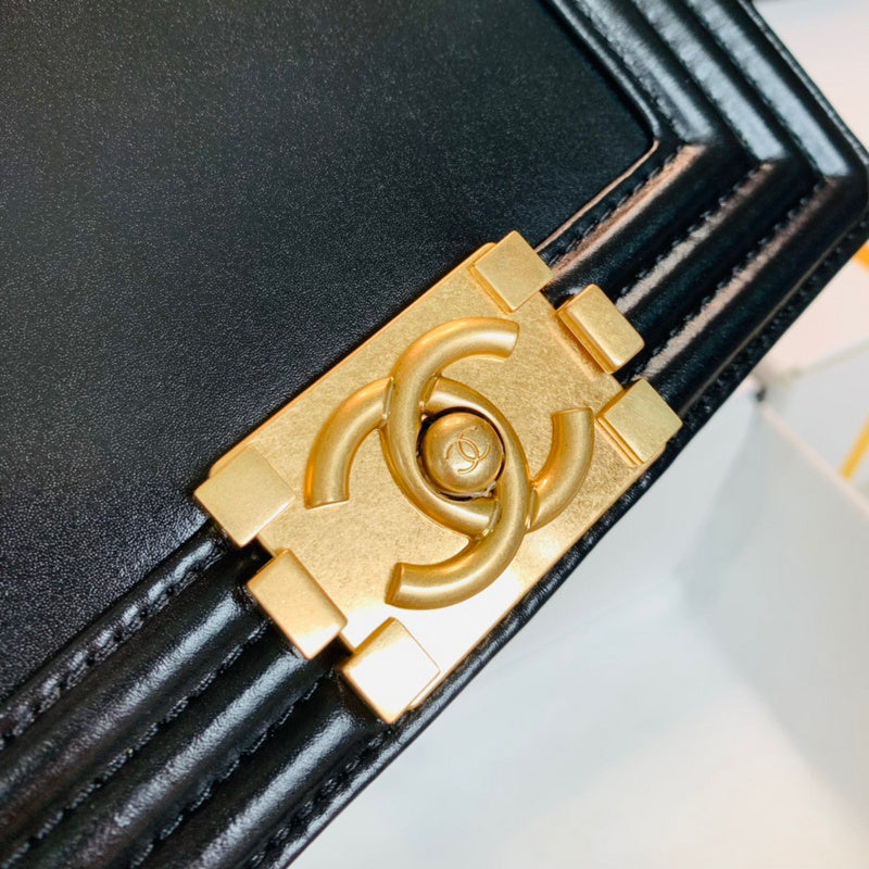 Lusso Official -  CHL BAGS  - 210