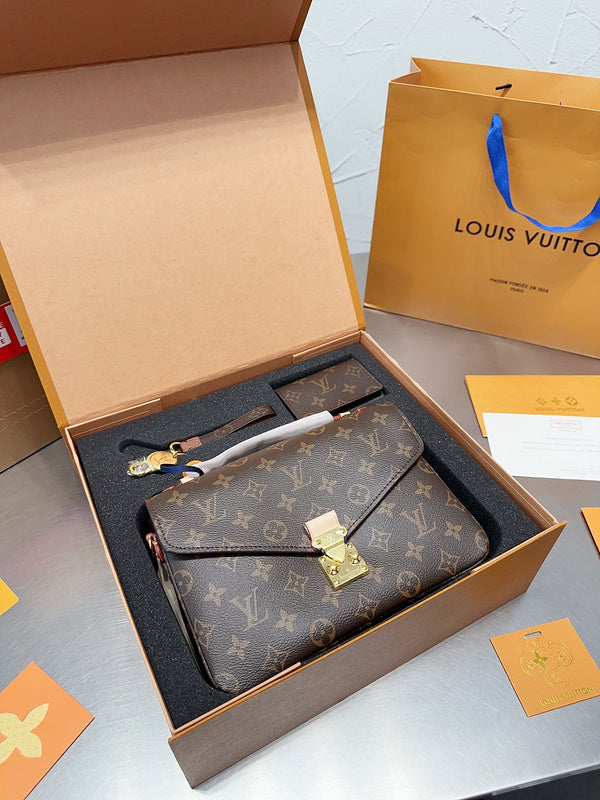 LO - LV Bags - 15024