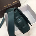 B-VENETA STYLISH HANBAGS FOR WOMEN - - 363