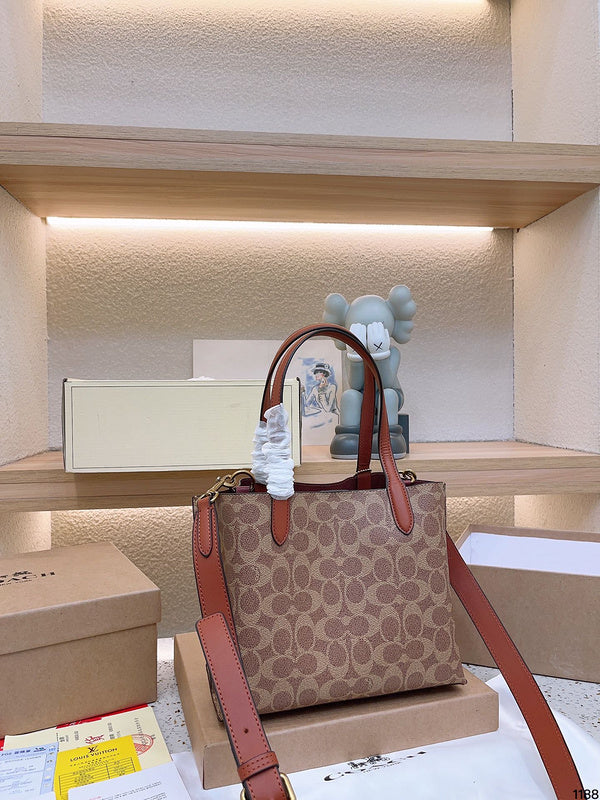 LO - CCH Bags - 093