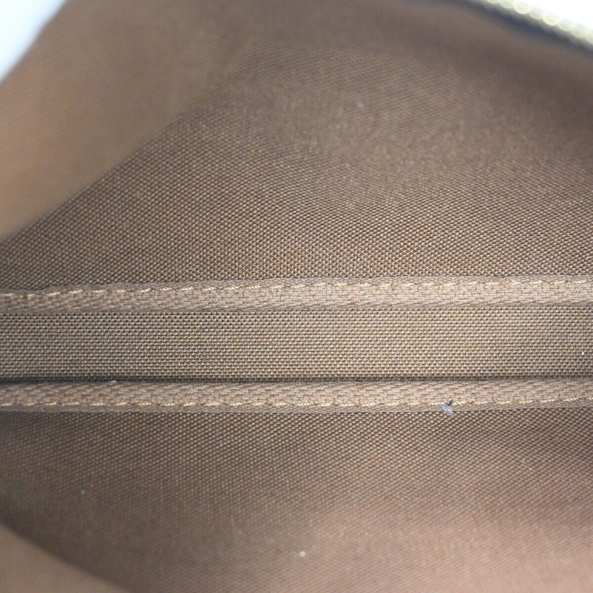 LO-LV bags 851