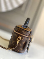 LO-LV bags 2697