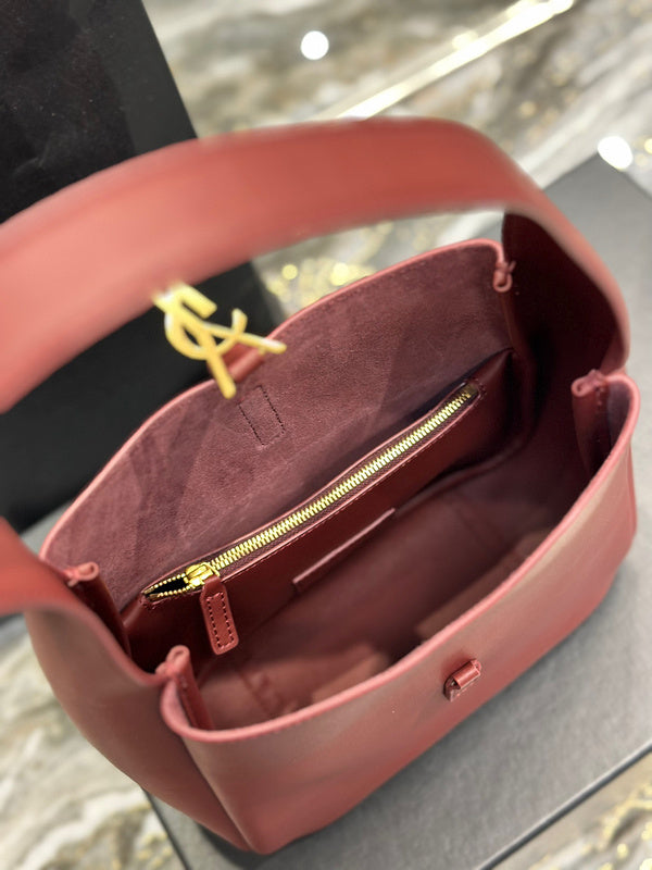 BB - YSL Bag - 3969