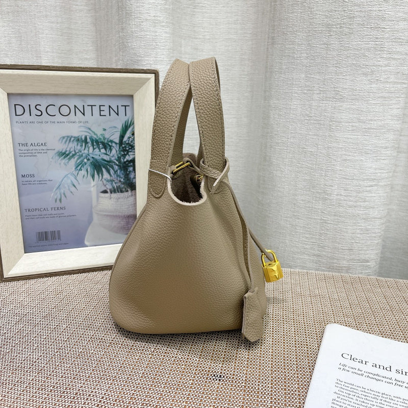LO - HMS Luxury Bags - 736