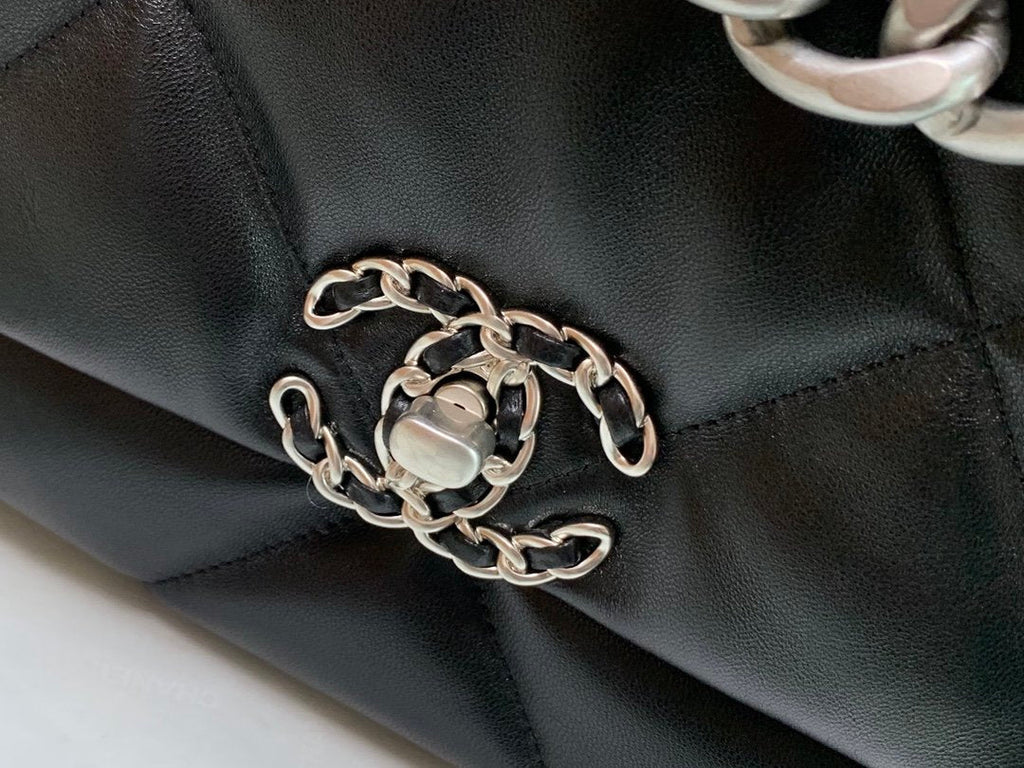 CHL -  19 Maxi Handbag Black For Women 14in/36LO