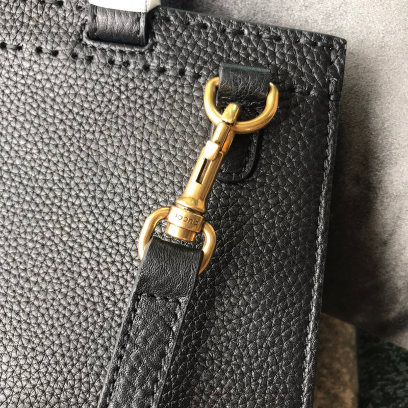 LO - GCC Bags - 6221