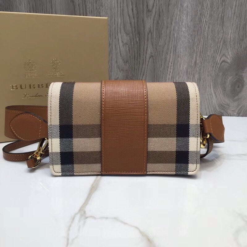 B-Berry - BB  The Small Buckle Bag In House Check Brown For Women, Bags 7.5in/19LO