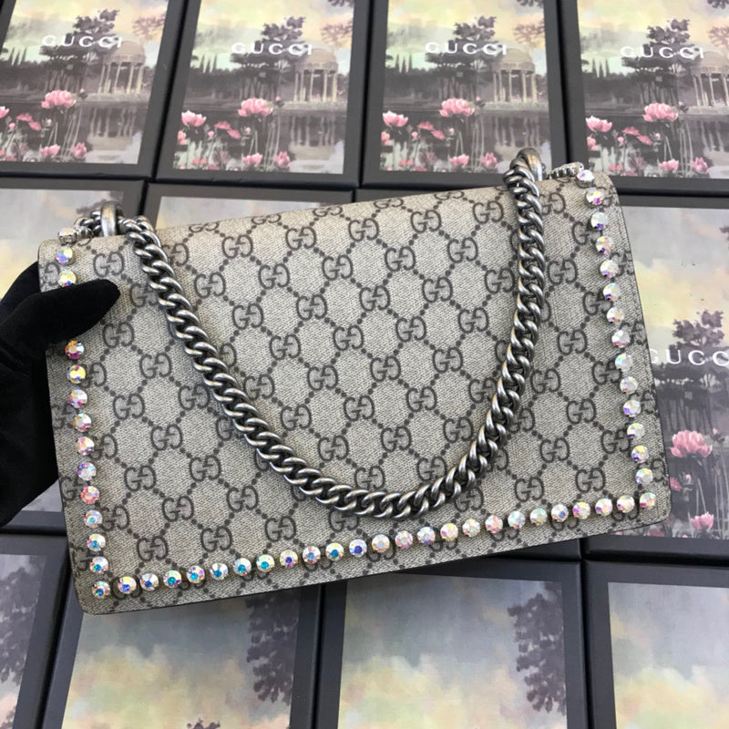 LO - GCC Bags - 6239