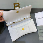 BLN-Ciaga Hourglass Wallet On Chain in White, For Women,  Bags 7.6in/19LO 6560501LRGM9016