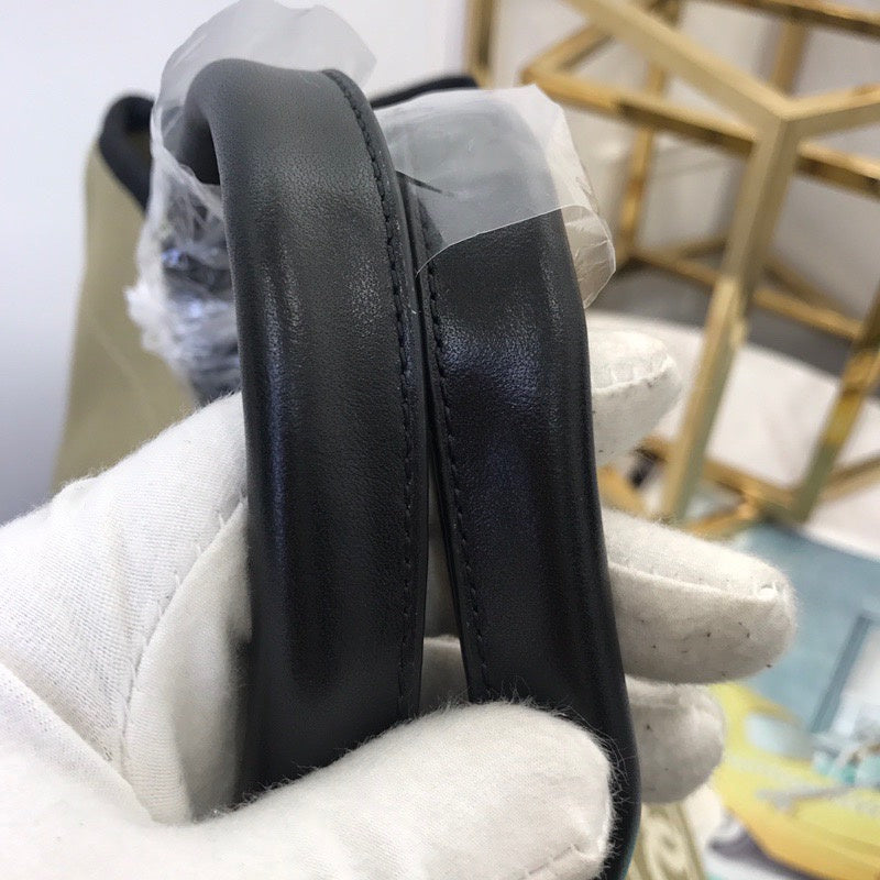 LO - CHL Bags - 1918