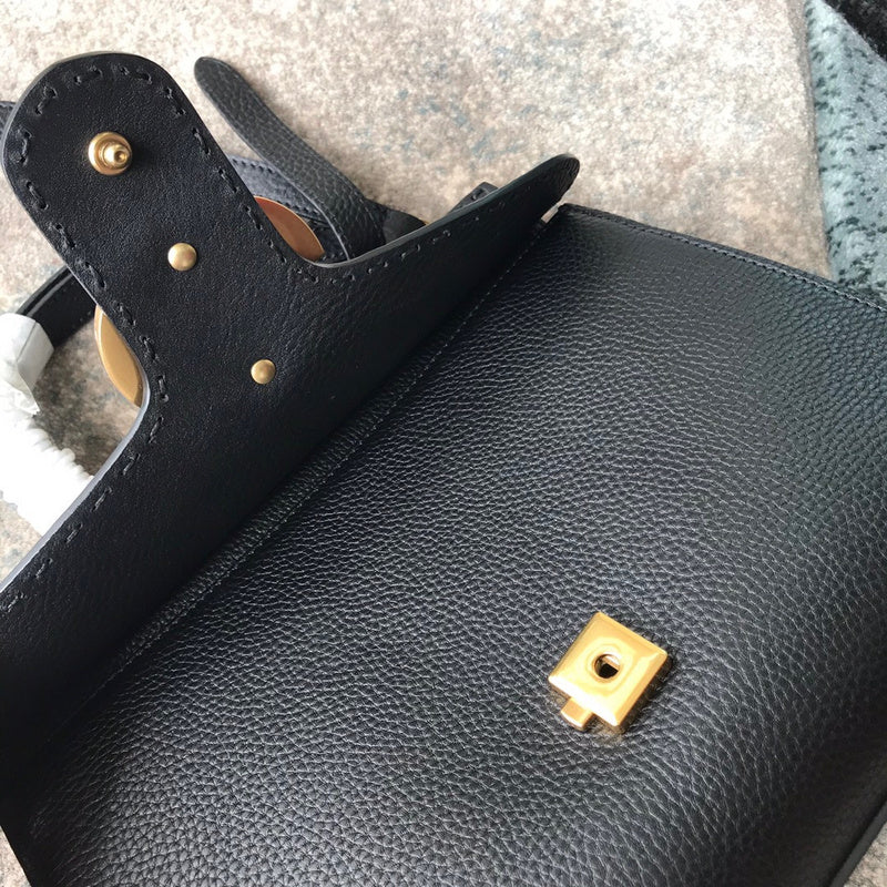 LO - GCC Bags - 6221