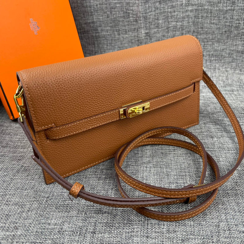 LO - HMS Luxury Bags - 320