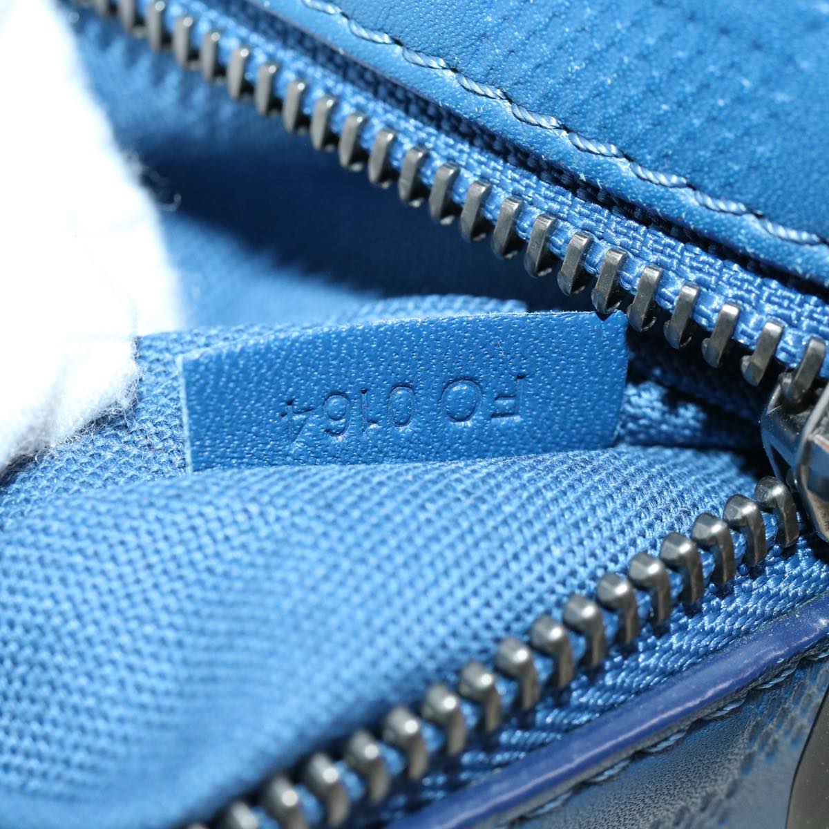LO-LV bags 1691