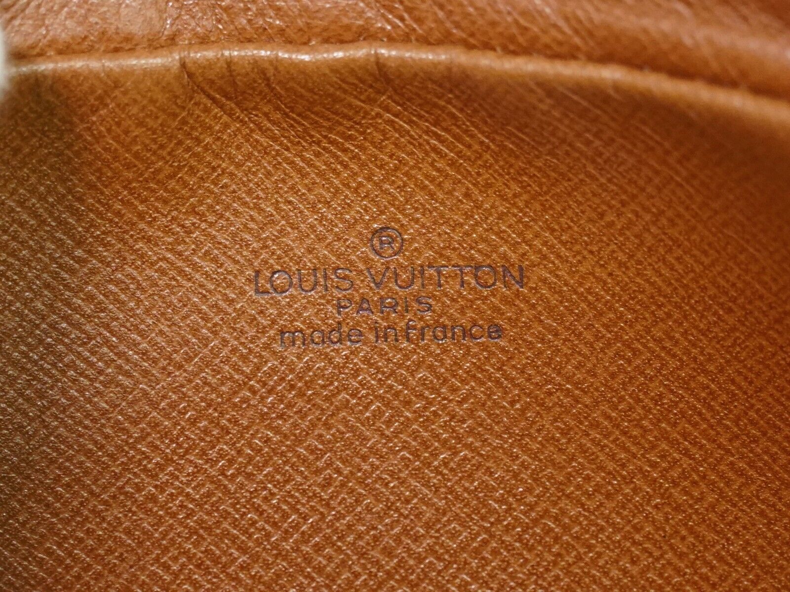 LO-LV bags 384