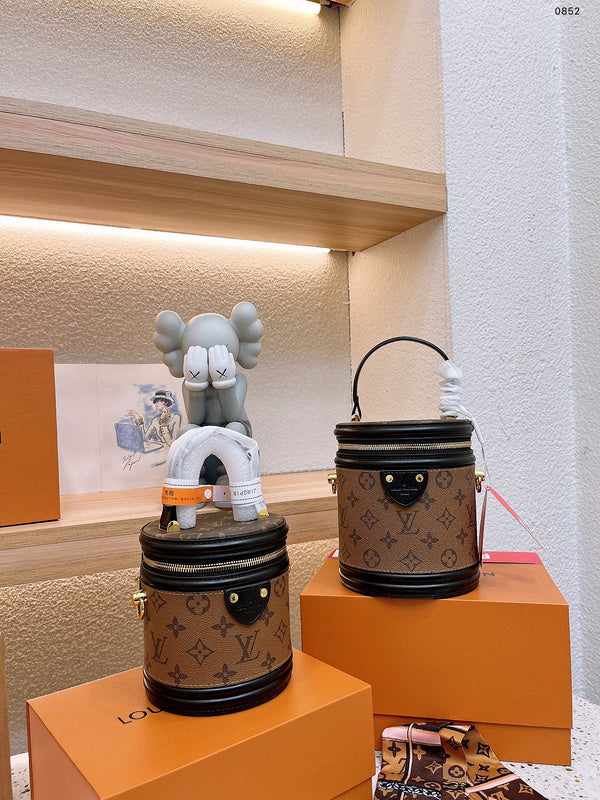 LO - LV Bags - 15106