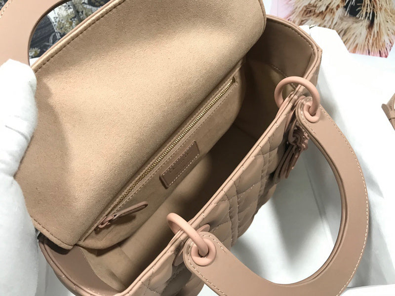 LO - DYOR   BAGS FOR WOMEN - FASHION LUXURY BAGS 180
