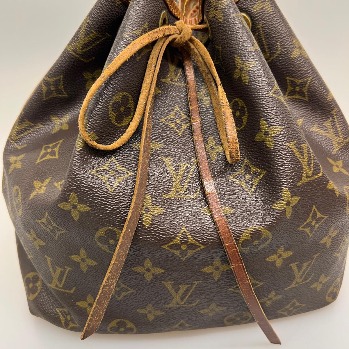 LO-LV bags 9415