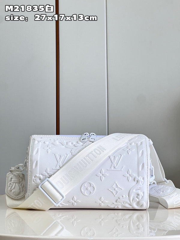 LO - LV Bags - 15374