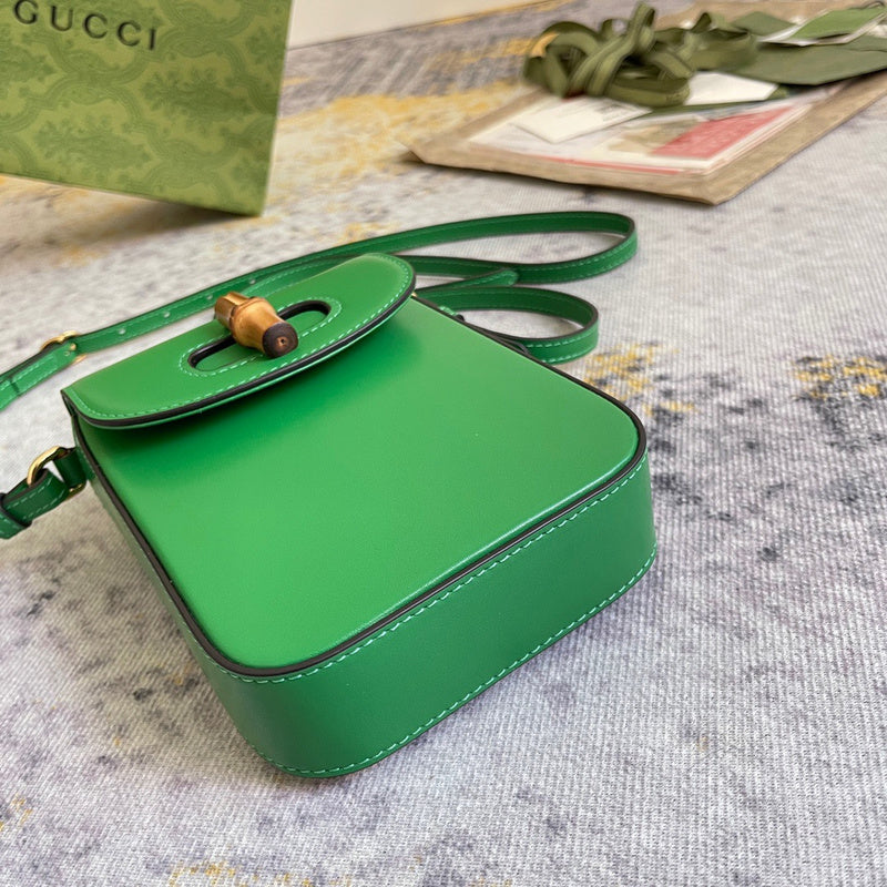 LO - GCC Bags - 1940