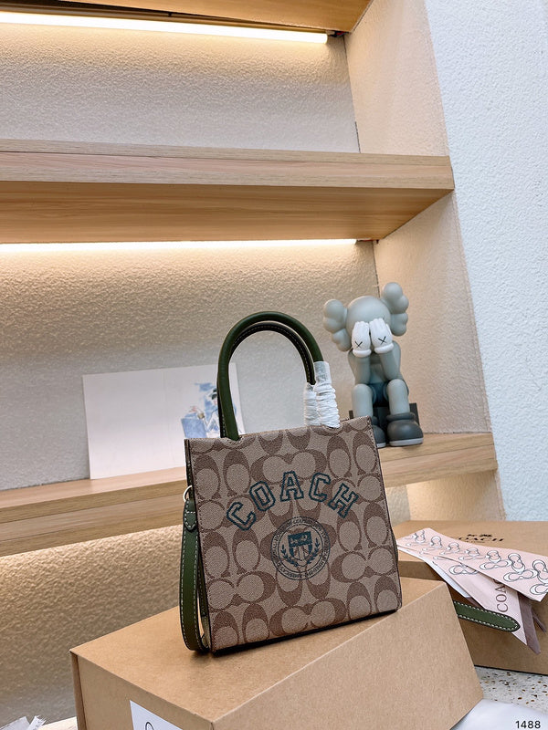LO - CCH Bags - 425