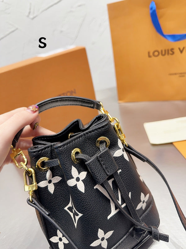 LO - LV Bags - 15135